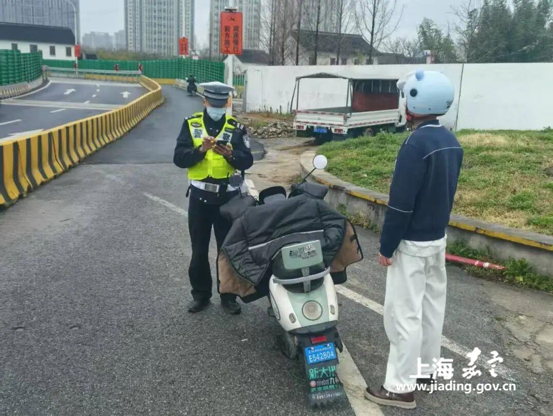 3acc429b8db64e5eb051b71cc6f44848.jpg 3acc429b8db64e5eb051b71cc6f44848.jpg