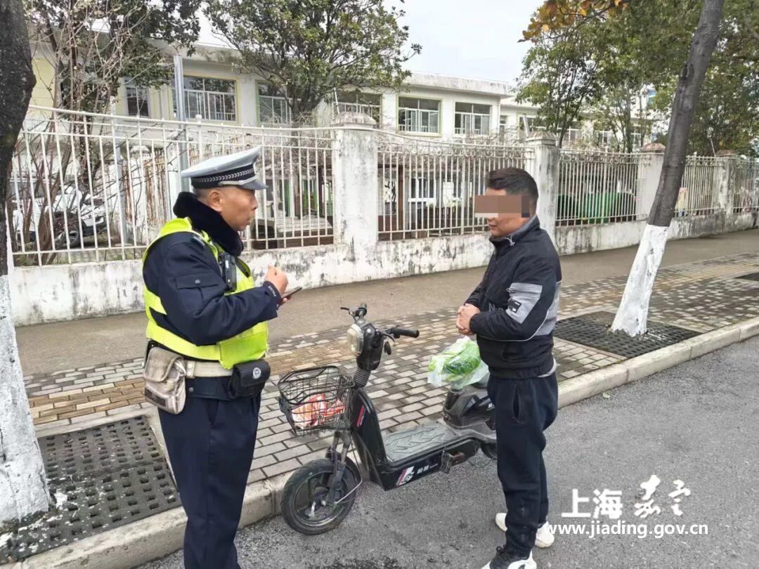 4f7d2b741d994c56acf540cc7b575310.jpg 4f7d2b741d994c56acf540cc7b575310.jpg