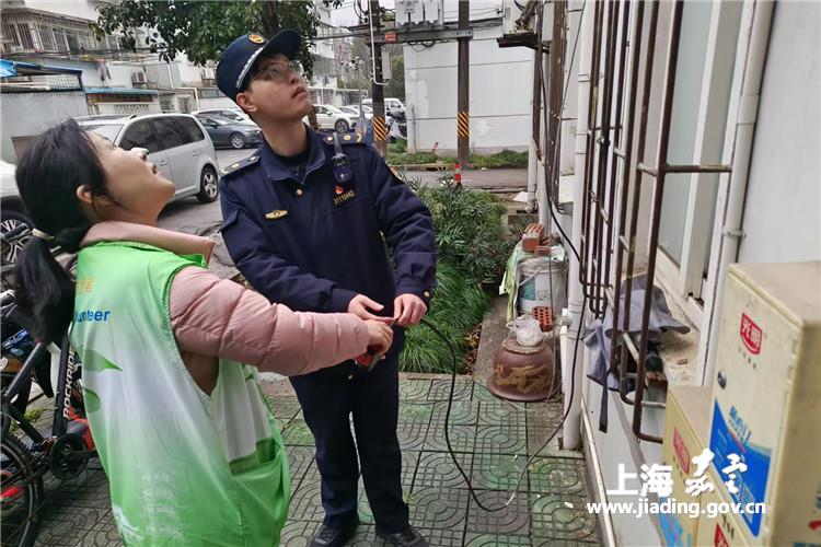 41f45f2d44674fa382cd89bf31804c8f.jpg 41f45f2d44674fa382cd89bf31804c8f.jpg