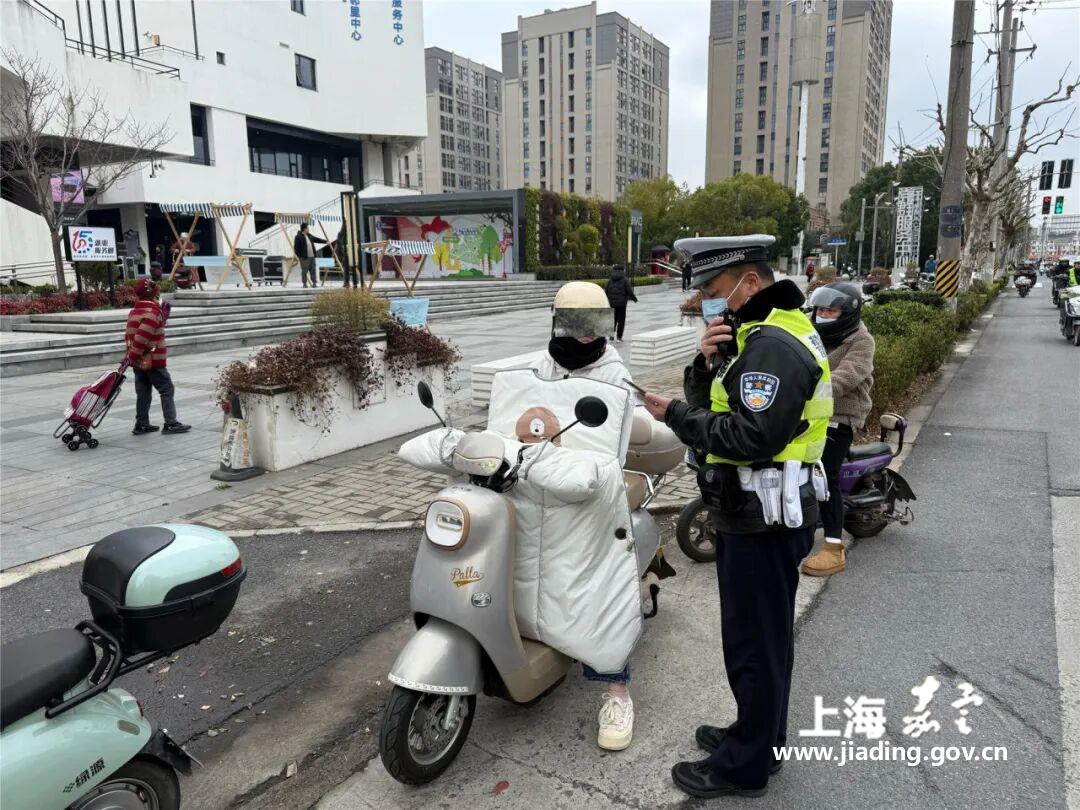 607f1988bd2f487e863ef5b7cd90e149.jpg 607f1988bd2f487e863ef5b7cd90e149.jpg